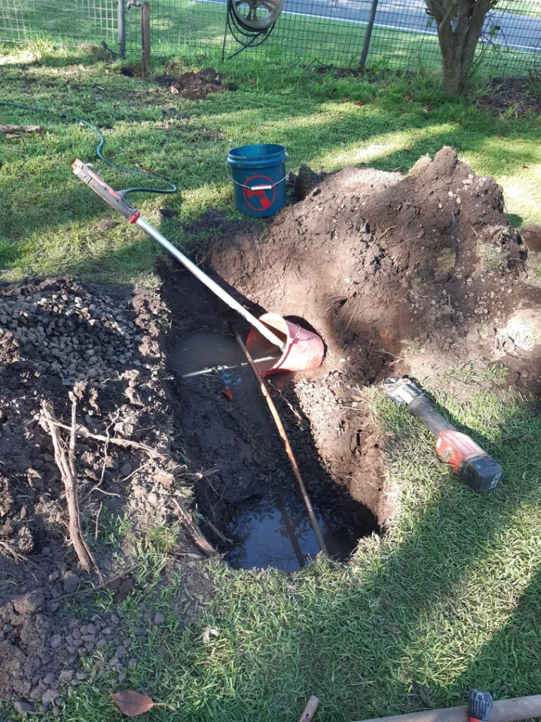 Plumbing repair pit excavation – Kiama